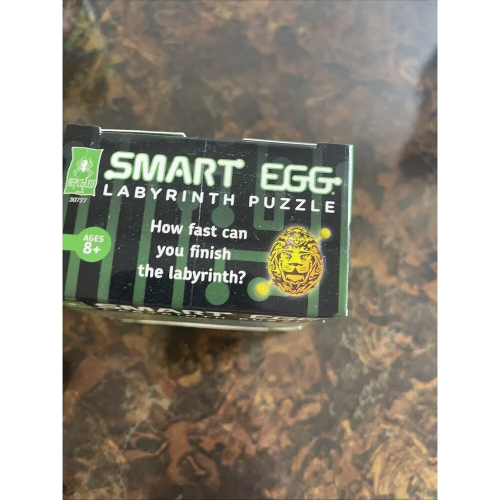 Bepuzzled Lion 2-Layer Smart Egg Labyrinth Puzzle Lion